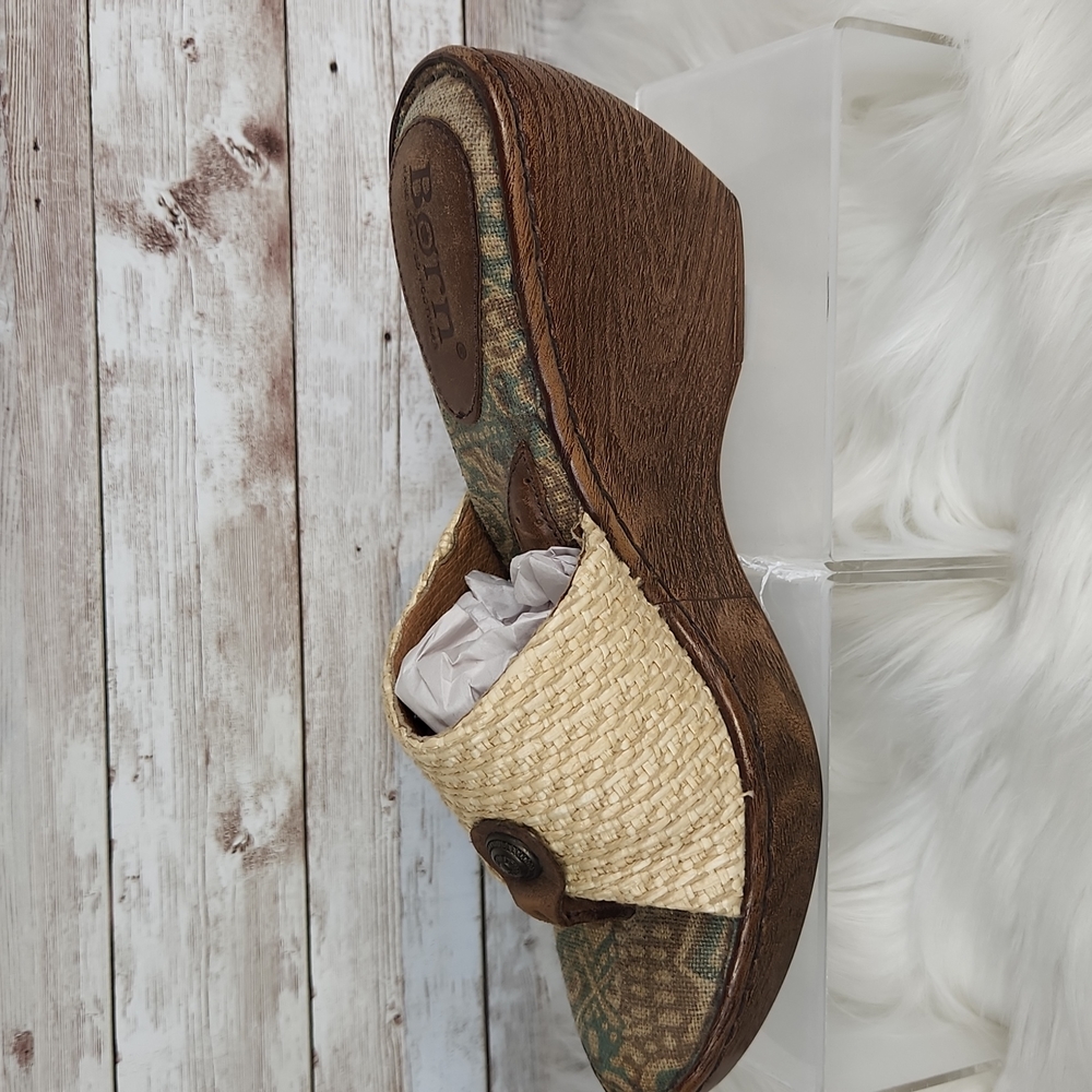 Born, Beige leather straw W62238 wedge platform Thong Sandal Shoes Sz 8/39 - Picture 3 of 7